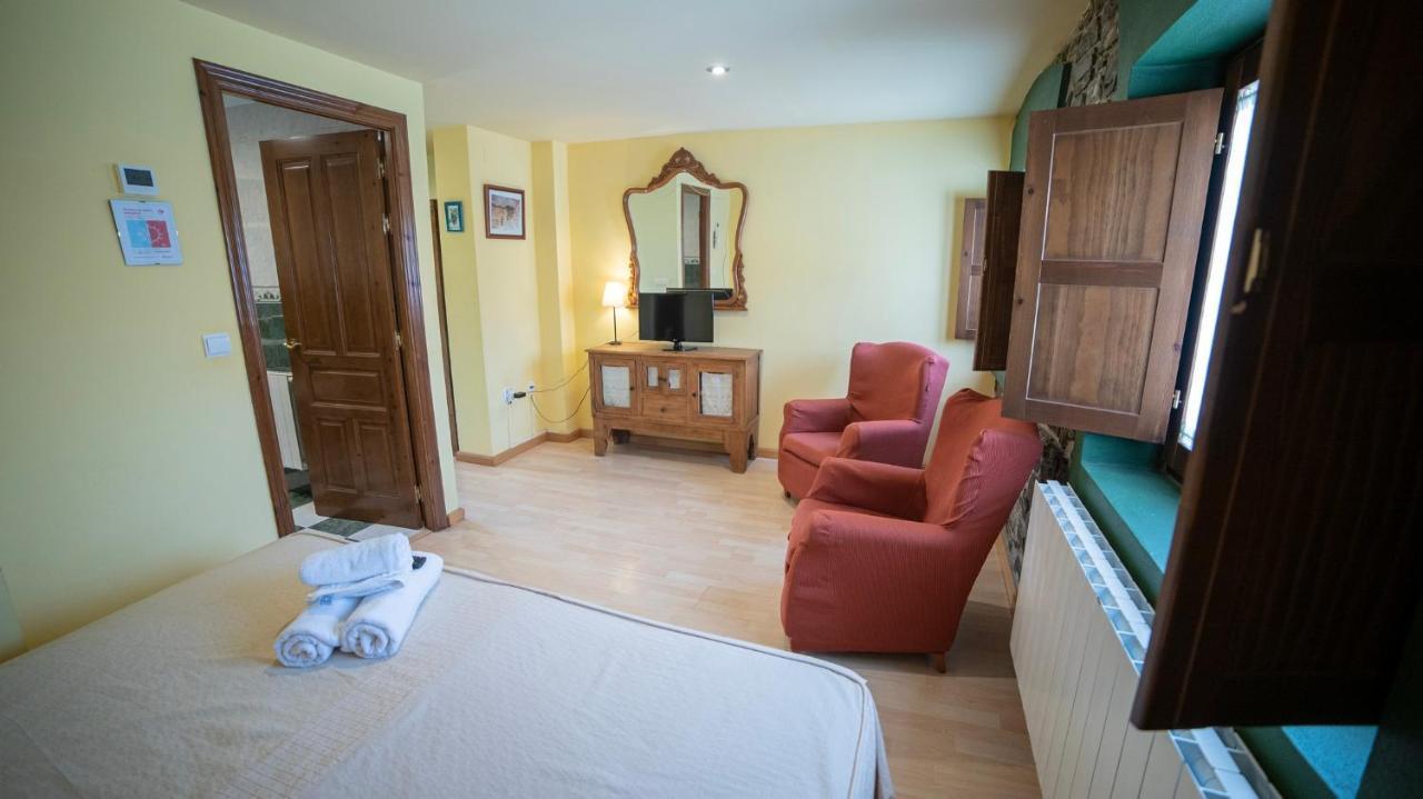 Hotel Rural Los Cerezos De Yanguas المظهر الخارجي الصورة