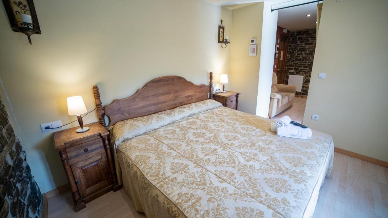 Hotel Rural Los Cerezos De Yanguas المظهر الخارجي الصورة