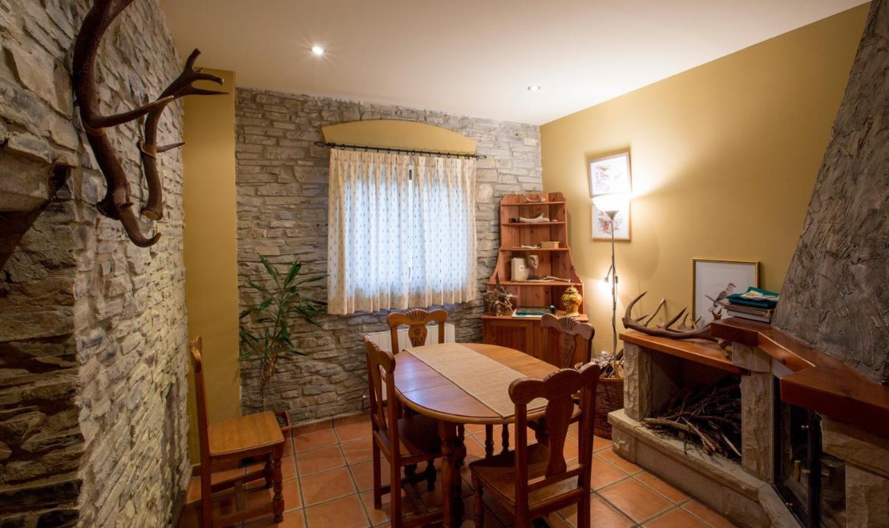 Hotel Rural Los Cerezos De Yanguas المظهر الخارجي الصورة